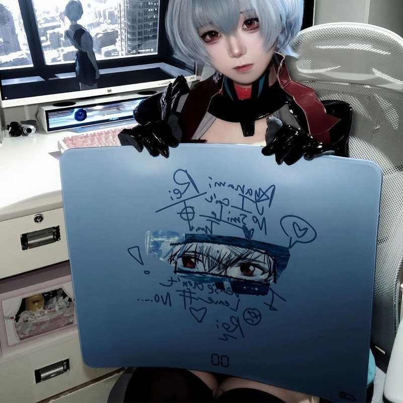لوحة ماوس إيفانجيليون راي أيان - مراجعة Japan Pc Gaming وسعره