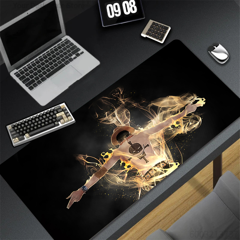 لوحة ماوس بتصميم أنمي فليم أيس - مراجعة Pc Gaming Nzxt وسعره