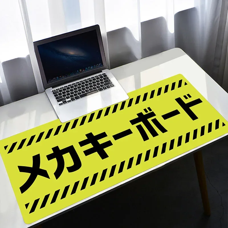 لوحة الماوس بالأبيض والأسود لل - مراجعة Japan Pc Gaming وسعره